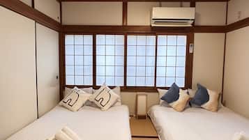 City House | 2 bedrooms, desk, laptop workspace, blackout drapes