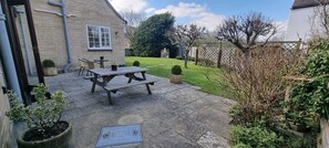 Terrace/patio - Yew Tree House (Woodstock)