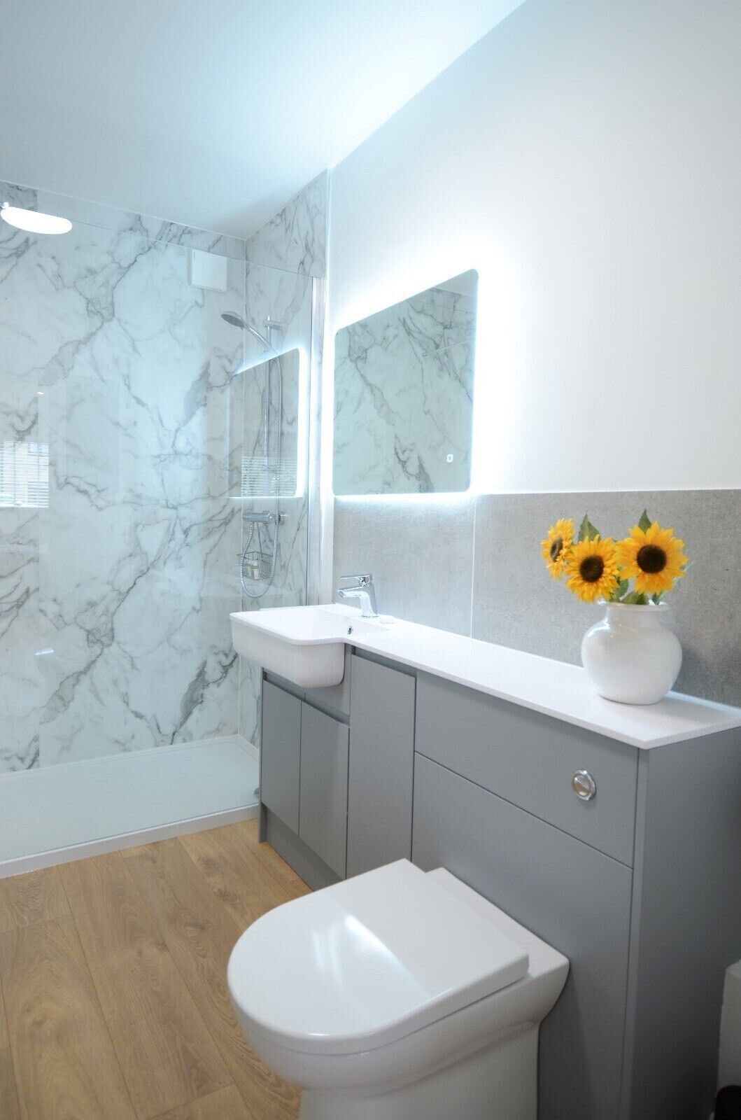 Garden Suite | Bathroom | Shower, hydromassage showerhead, designer toiletries, soap