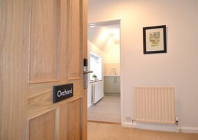Orchard Suite | 1 多间卧室、埃及棉床单、高档床上用品、特色装修