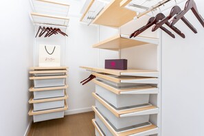 Interior - Stunning Mission Three Bed Condo - Furnished (San Francisco)