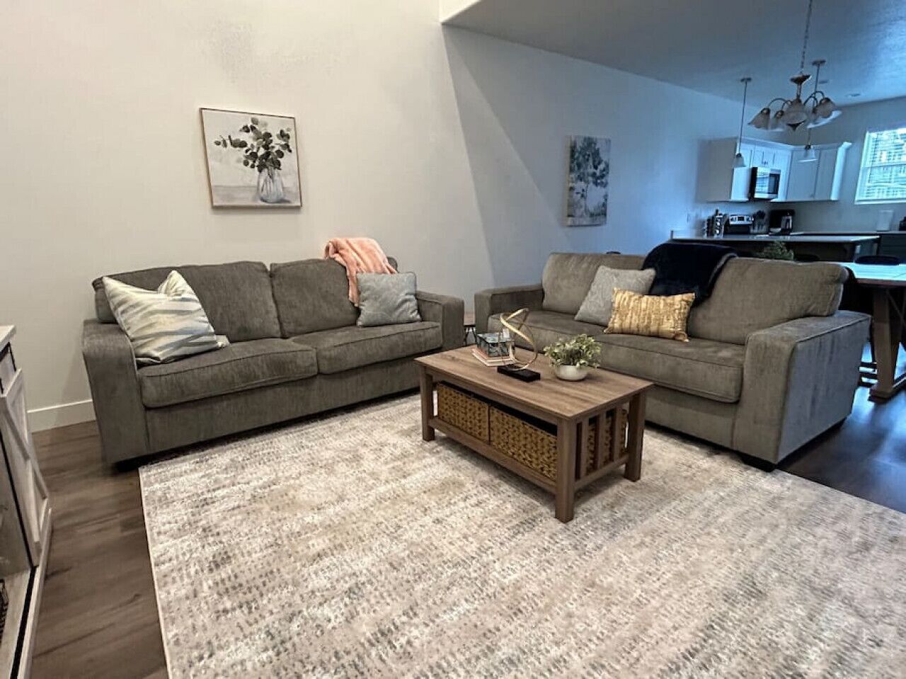 FALL SALE! Lehi Oasis/Fully Stocked Kitchen/Garage