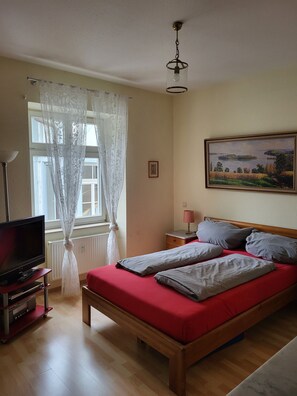 1 Schlafzimmer, Bügeleisen/Bügelbrett, WLAN, Bettwäsche