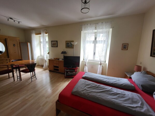 1 Schlafzimmer, Bügeleisen/Bügelbrett, WLAN, Bettwäsche
