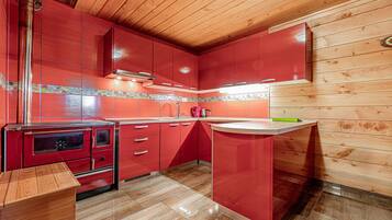 Family Chalet, 3 Bedrooms, 2 Bathrooms, Mountainside (Ranch Stojnšek House With Sauna) | Private kitchen | Fridge, microwave, oven, stovetop