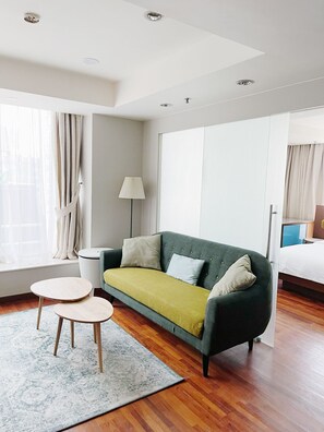 Elite Apartment, 1 Bedroom, City View