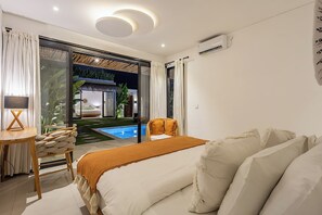 4 bedrooms, in-room safe, free WiFi, bed sheets - 10 Min From Seminyak & Canggu - Villa Mahoni (Bali)