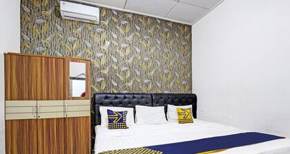 SPOT ON 91521 Mayong Guesthouse