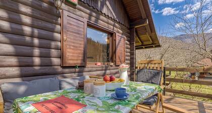 Rozi's Riverside Cottage