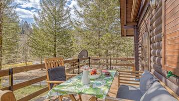 Khu ẩm thực ngoài trời