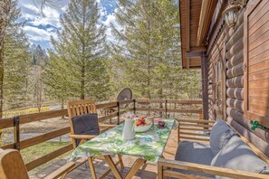 Family Chalet, Multiple Bedrooms, Mountainside (Rozi's Riverside Cottage) | Outdoor dining - Rozi's Riverside Cottage (Osilnica)