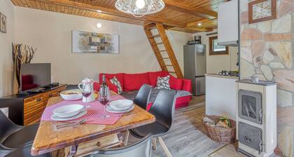 Rozi's Riverside Cottage