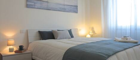 2 bedrooms, bed sheets