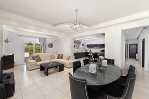 Smart TV - Marble Pool Villa with Private Pool (Maritsa)