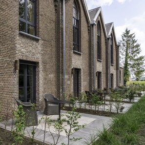 Terrace/patio - KerkHotel Biervliet (Biervliet)