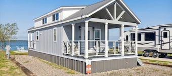 Dazzling + Modern Tiny Lake Home