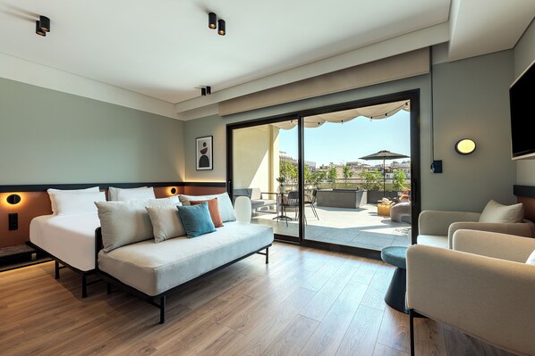 Thirtynine Suite | Coffre-fort, décor unique, ameublement unique, bureau