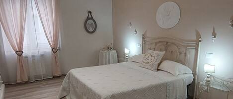 2 Schlafzimmer, Bügeleisen/Bügelbrett, kostenloses WLAN, Bettwäsche