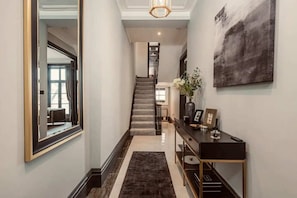 Basic House, Multiple Beds | Interior