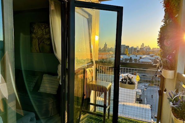 Appartement, 2 grands lits | Vue depuis l’hébergement 