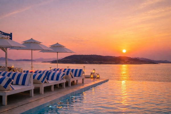 Indoor pool, seasonal outdoor pool, cabanas (surcharge)