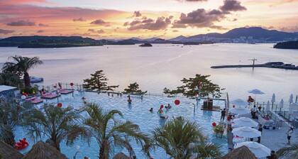 Calacatta Hotel & Resort