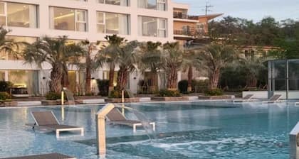 Calacatta Hotel & Resort