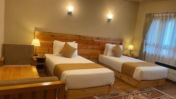 Standard Twin Room | Premium bedding, down duvets, memory-foam beds, in-room safe