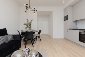 Interior - Sunny Apartment in the Center | 3 Bedrooms | Balcony (Warszawa)