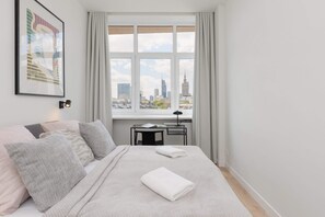 2 bedrooms, iron/ironing board, WiFi, bed sheets - Kopernika 6 | Charming Apartment | Air conditioning (Warszawa)