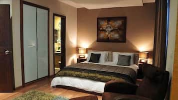 Junior Room | Iron/ironing board, free WiFi, bed sheets