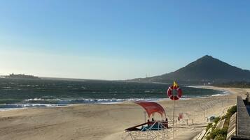 Sun loungers, beach towels