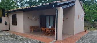 Orizzzonti del Castelluccio Red fox enchanting elegant cottage