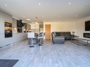 Living area - Kerry Cottage (Holywell)