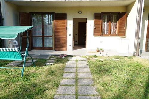 [private garden] - convenient for Malpensa and Milan