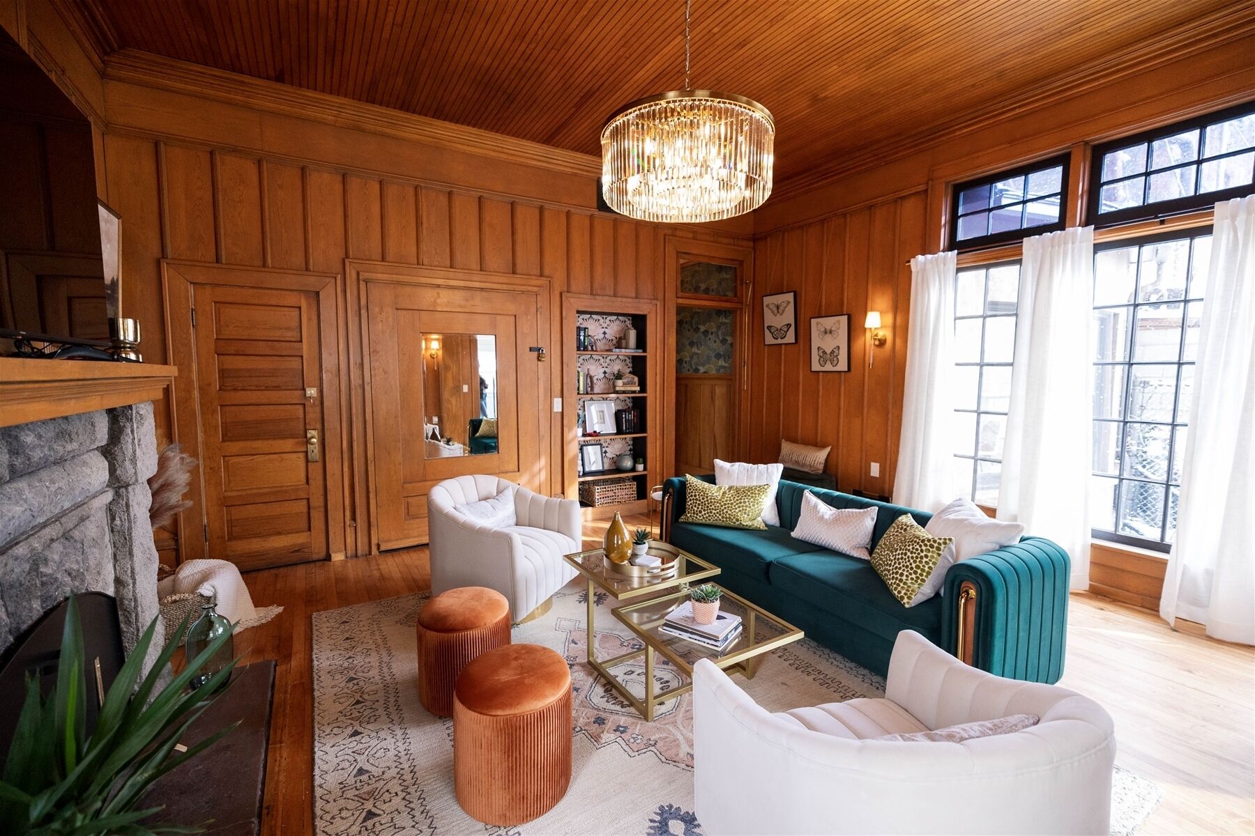 New Listing!  Historic, Crown Jewel in HEART of Downtown Flagstaff!!  Utter