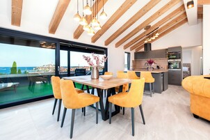 Signature Penthouse, 2 Bedrooms, Hot Tub, Sea View | Private kitchen | Electric kettle