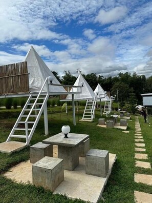 1 habitación y ropa de cama 