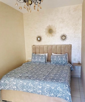 2 makuuhuonetta, Wi-Fi, vuodevaatteet