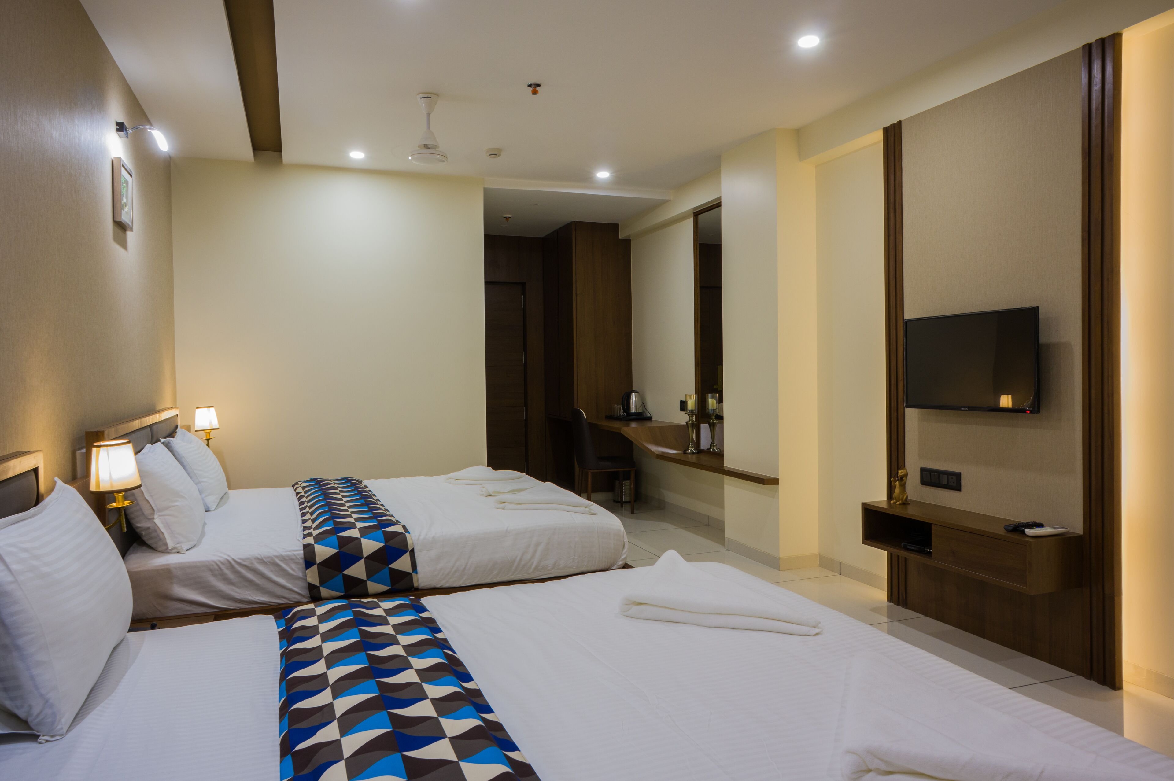 premium room | egyptian cotton sheets, premium bedding, free wifi, bed sheets