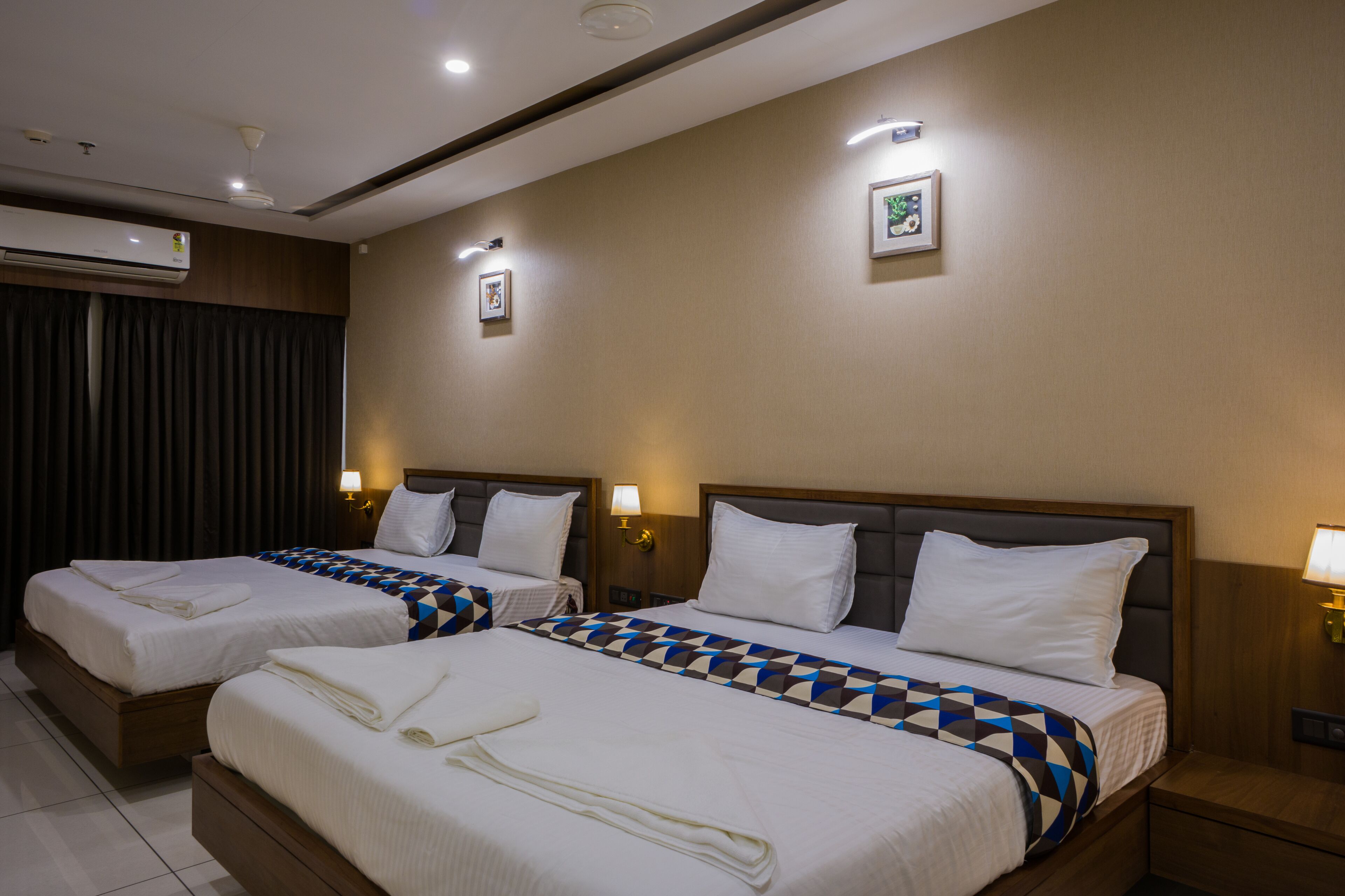 premium room | egyptian cotton sheets, premium bedding, free wifi, bed sheets