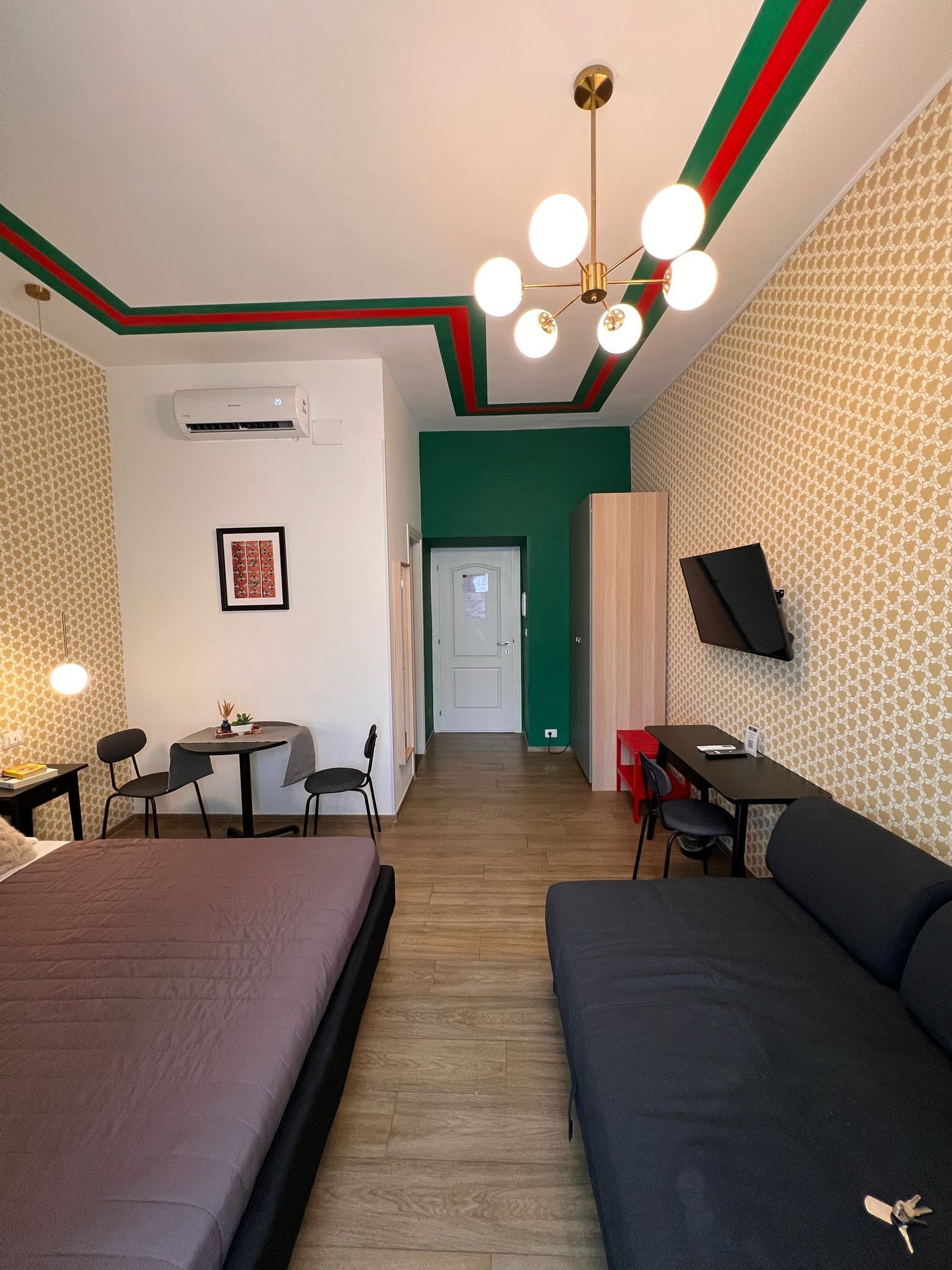 Foto - The B Place Cola