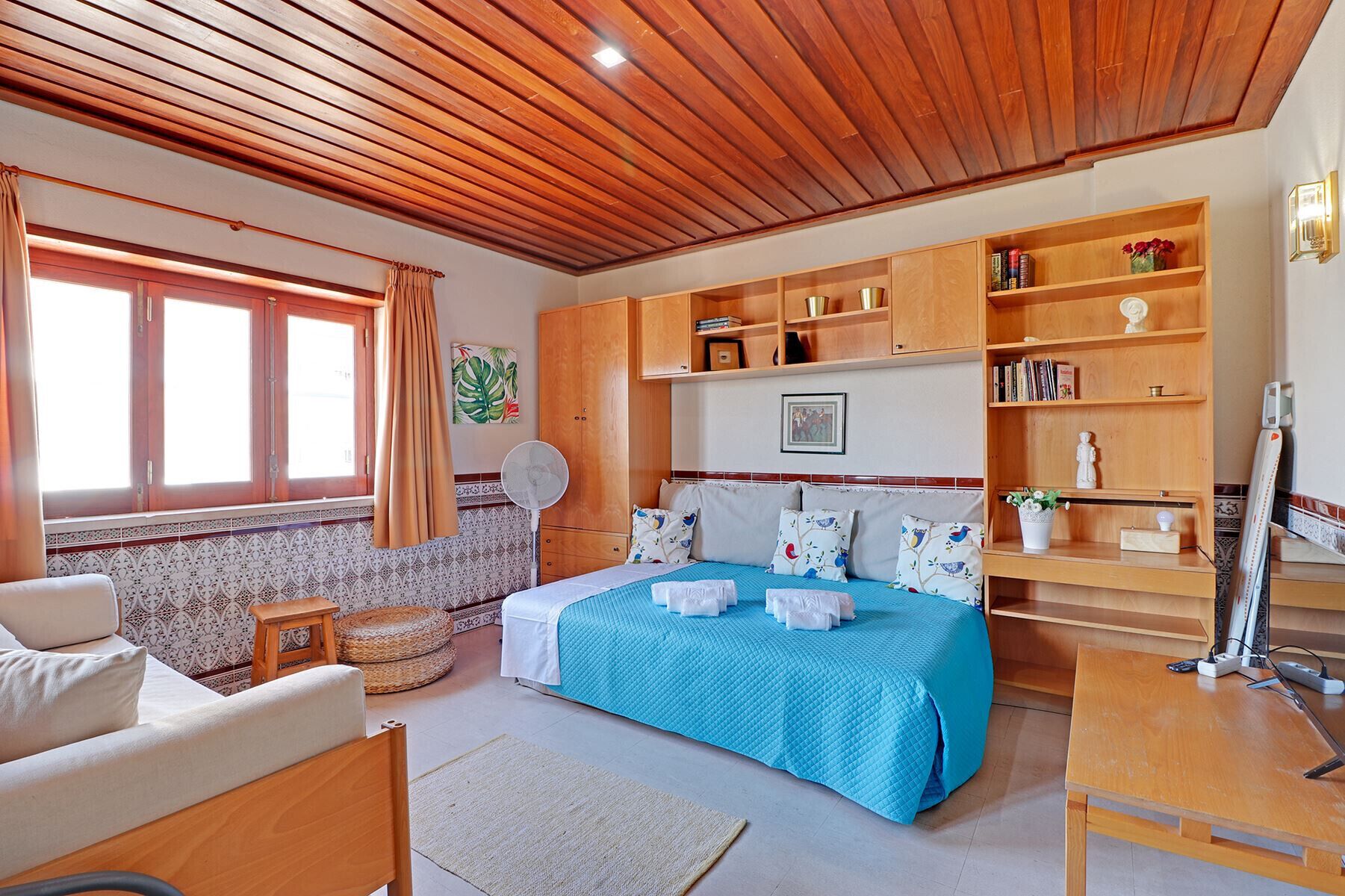 Monte Gordo Beachview I by Homing