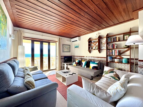 Monte Gordo Beachview 2 by Homing