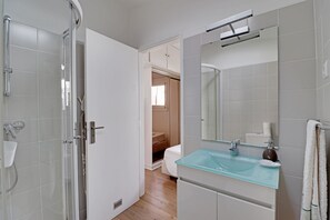 Bathroom - Vilamoura Golf Villa 1 by Homing (Loulé)