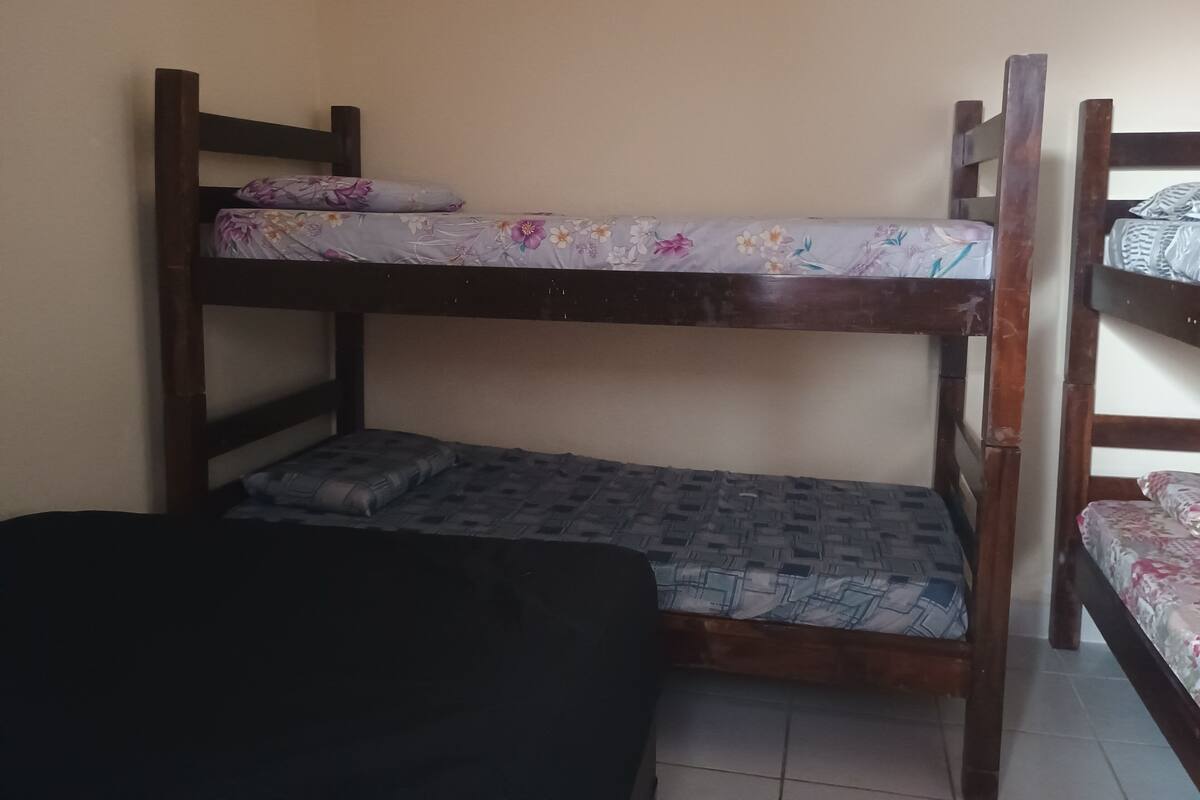 Family Room | WiFi (free), bed sheets