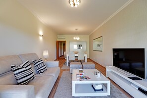 Étkezés a szobában