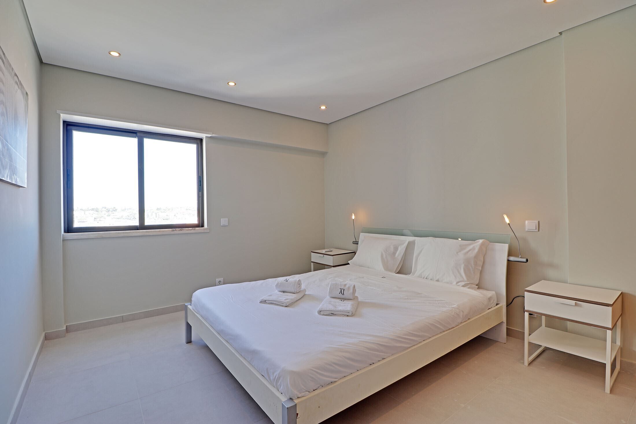Apartment, 1 Bedroom, Terrace, Sea Facing | 1 bedroom, bed sheets
