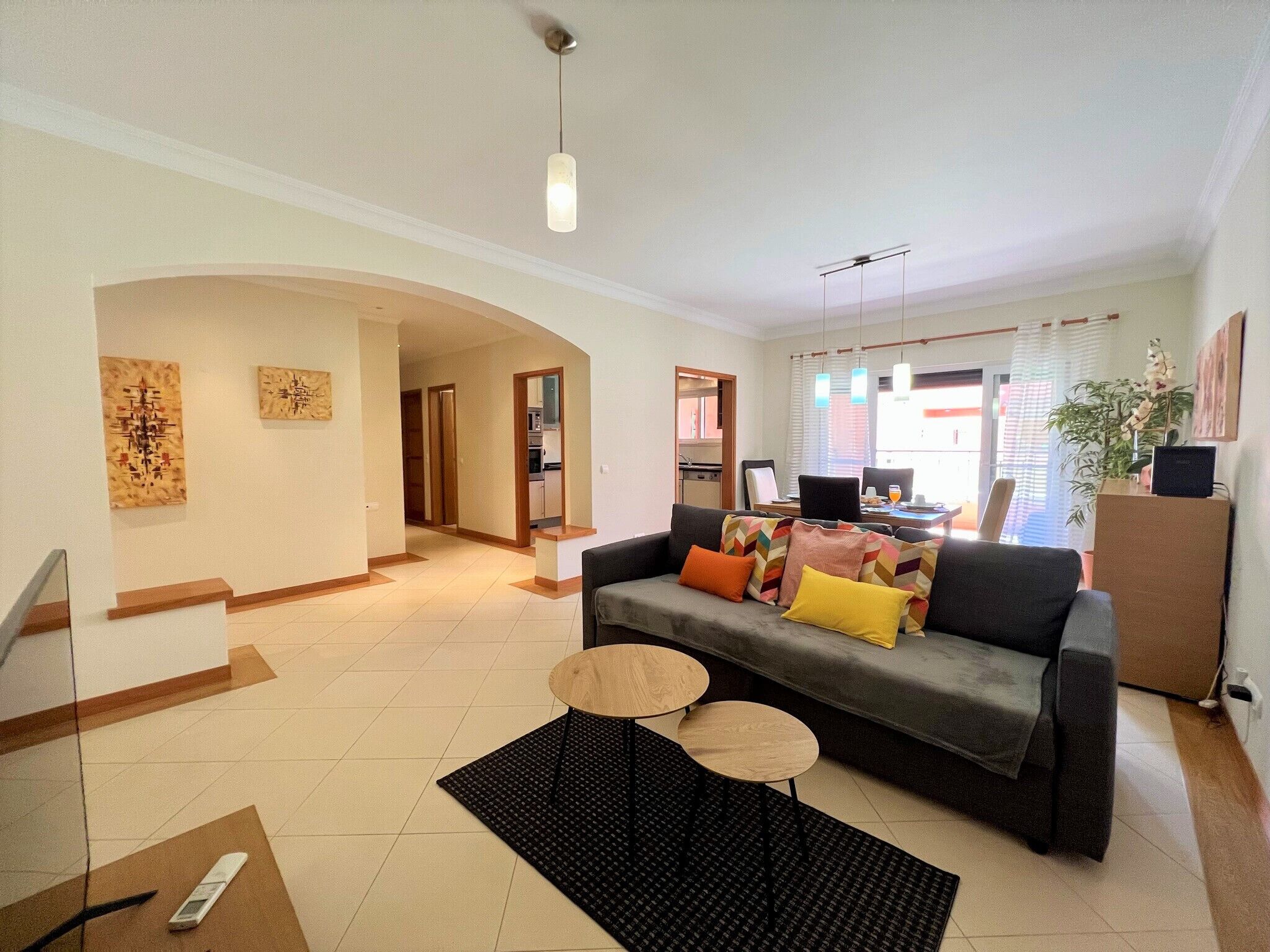 Apartment, 2 Bedrooms, Pool Access | Living room