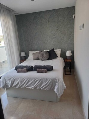 4 chambres, Wi-Fi, draps fournis